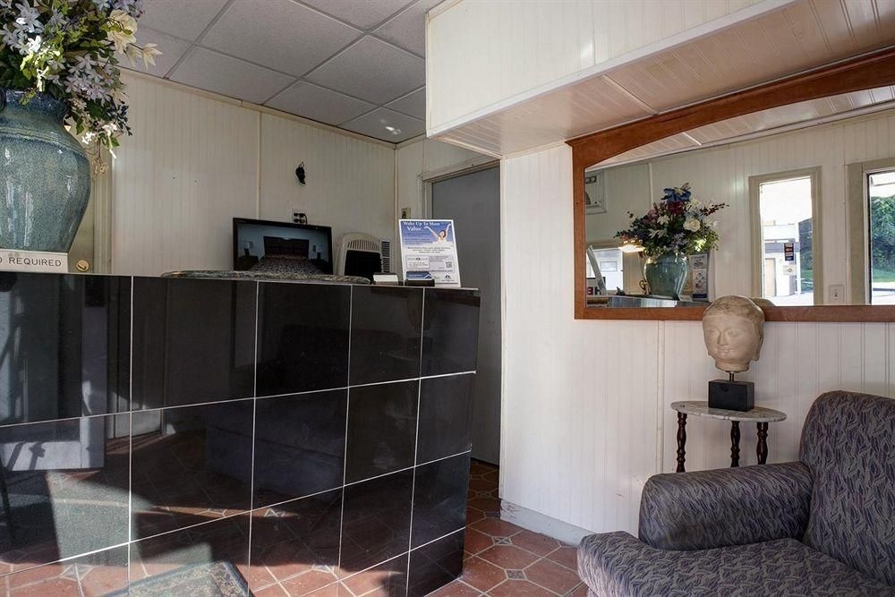 AMERICAS BEST VALUE INN - HIGHLAND/POUGHKEEPSIE0