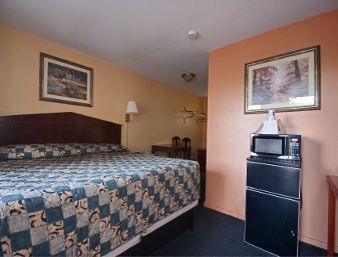 KNIGHTS INN TONAWANDA/BUFFALO3