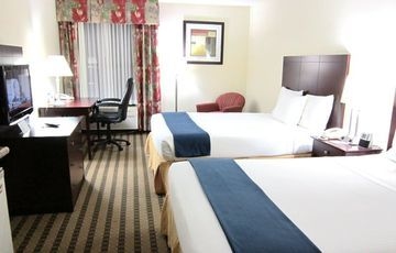 B.W BUTNER CREEDMOOR INN4