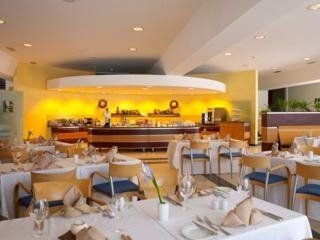 Maritim Park Hotel Riga1