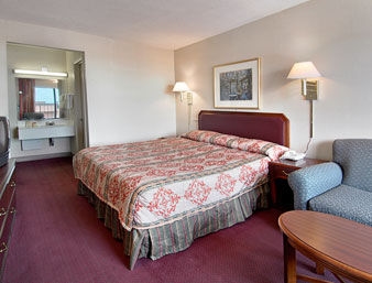 DAYS INN BENSON4