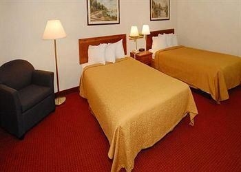 QUALITY INN GREENVILLE1