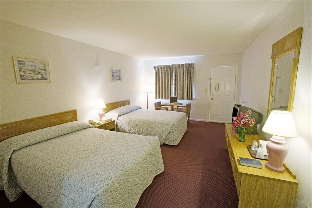 AMERICAS BEST VALUE INN4