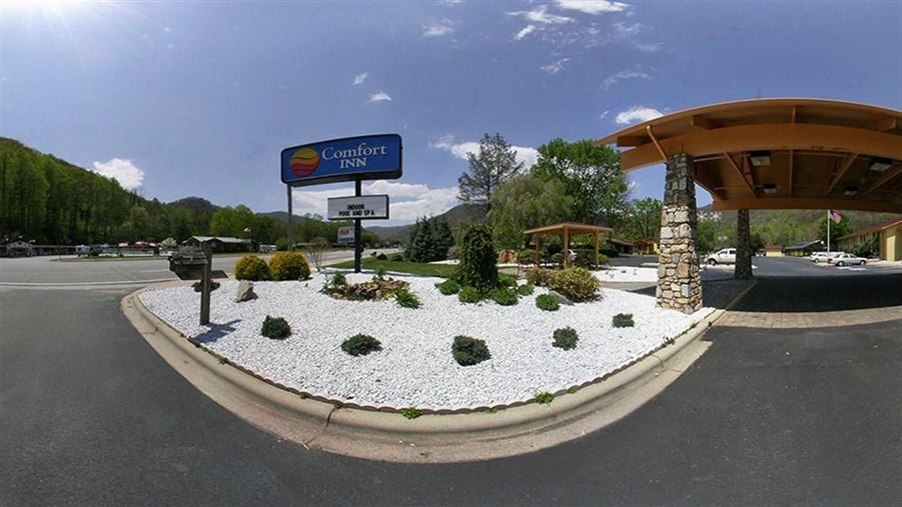 COMFORT INN MAGGIE VALLEY2
