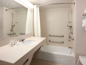 WINGATE BY WYNDHAM MOORESVILLE3