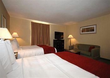 MAINSTAY SUITES CAMP LEJEUNE1