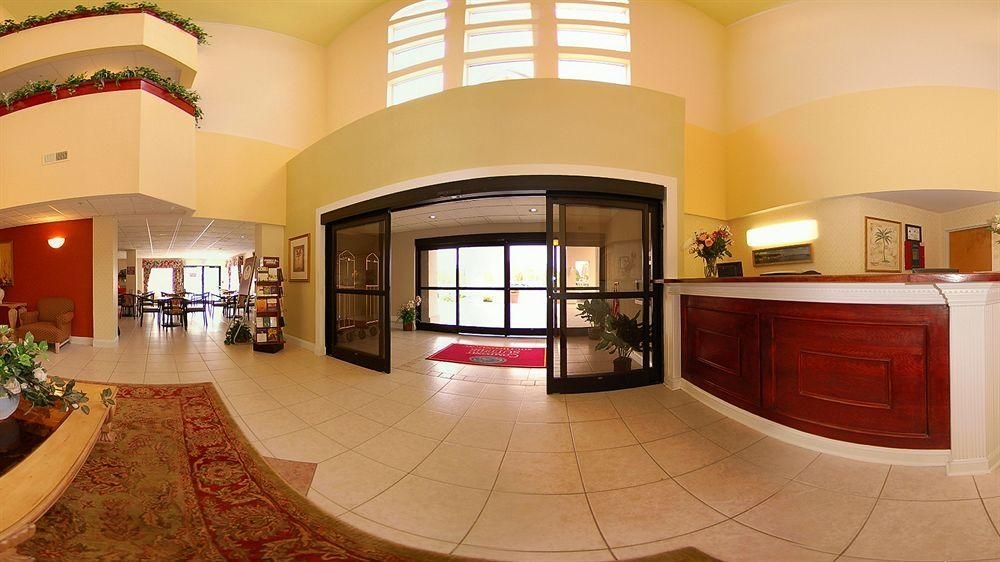 COMFORT SUITES SOUTHPORT2