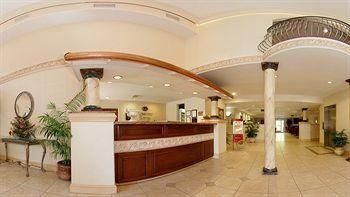 COMFORT SUITES SALISBURY3