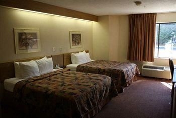 SLEEP INN WILSON4