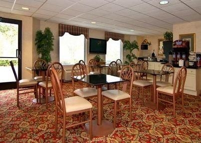 SLEEP INN MATTHEWS2
