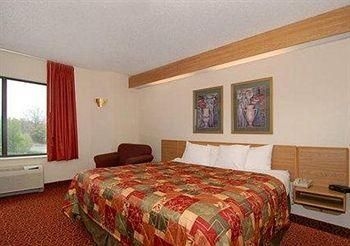 SLEEP INN MATTHEWS3