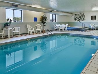 SUPER 8 FARGO/I-29/WEST ACRES1