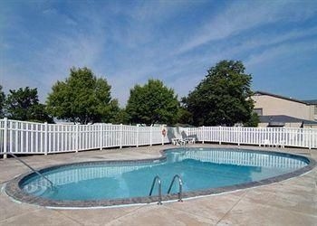 QUALITY INN & CONFERENCE CENTER2