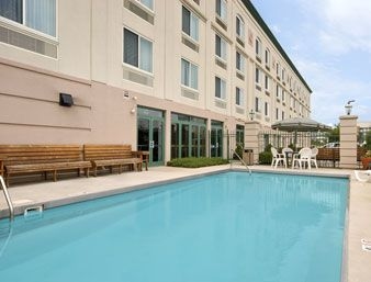 WINGATE BY WYNDHAM COLUMBUS2