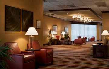 DOUBLETREE BY HILTON CINCINNAT4