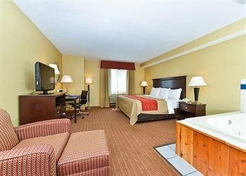 COMFORT INN GREENVILLE3