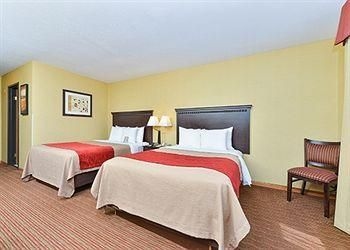 COMFORT INN GREENVILLE2