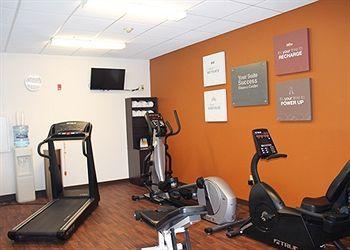 COMFORT SUITES TWINSBURG4