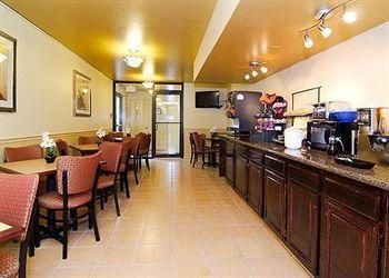 COMFORT INN CLAREMORE4