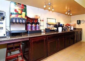 COMFORT INN CLAREMORE3
