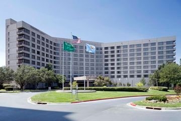 DOUBLETREE HOTEL TULSA @WARREN0