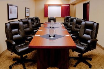 DOUBLETREE BY HILTON BEAVERTON4