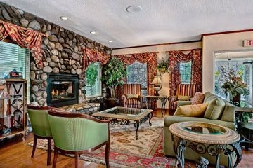 COUNTRY INN & SUITES3