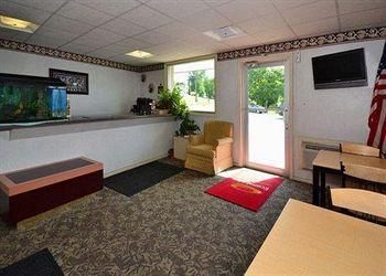 ECONO LODGE BELLEFONTE1