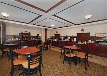 COMFORT INN CLARION4