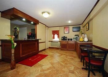 ECONO LODGE HERMITAGE2