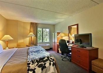 SLEEP INN & SUITES LANCASTER COUNTY2