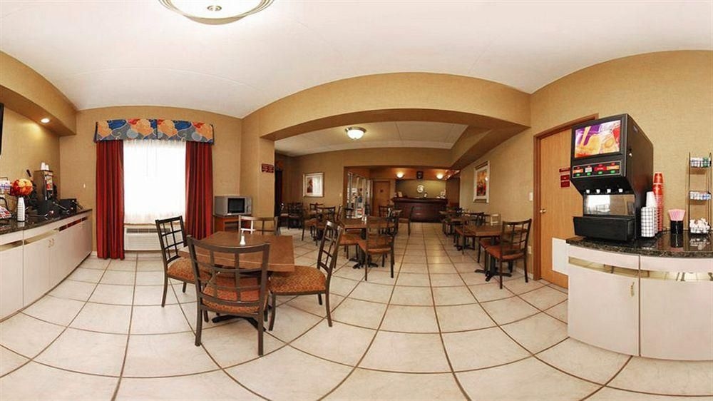 COMFORT INN NEW STANTON1