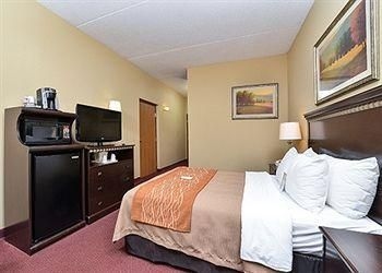 COMFORT INN NEW STANTON0