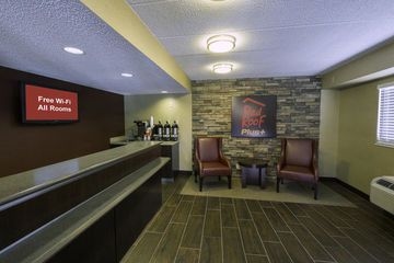 Red Roof Inn Philadelphia Airport4