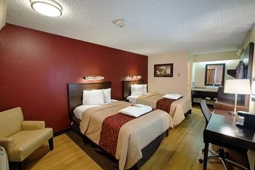 Red Roof Inn Philadelphia Airport3