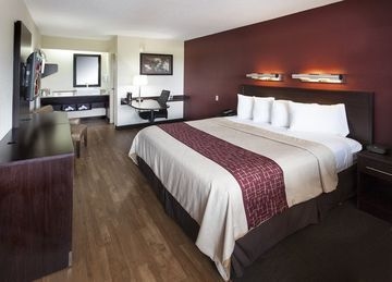 Red Roof Inn Philadelphia Airport1