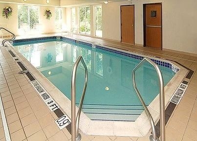 COMFORT INN WEST MIFFLIN2