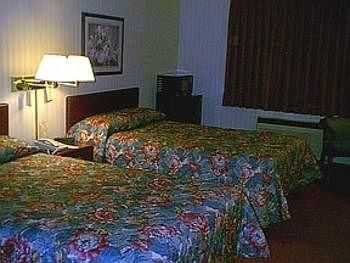 COMFORT INN WEST MIFFLIN3