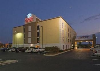 COMFORT SUITES ANDERSON4