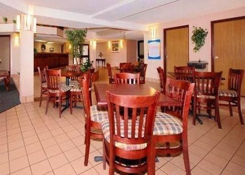 QUALITY INN GREER4