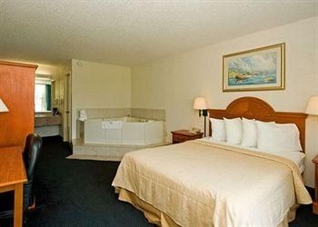 QUALITY INN & SUITES2