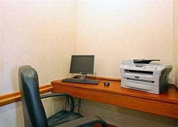 QUALITY INN & SUITES1