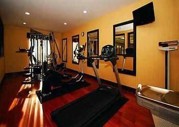 COMFORT SUITES SIMPSONVILLE4