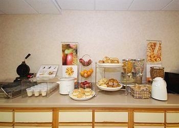 SLEEP INN BRENTWOOD2