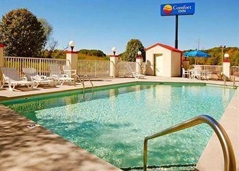 COMFORT INN NEWPORT3