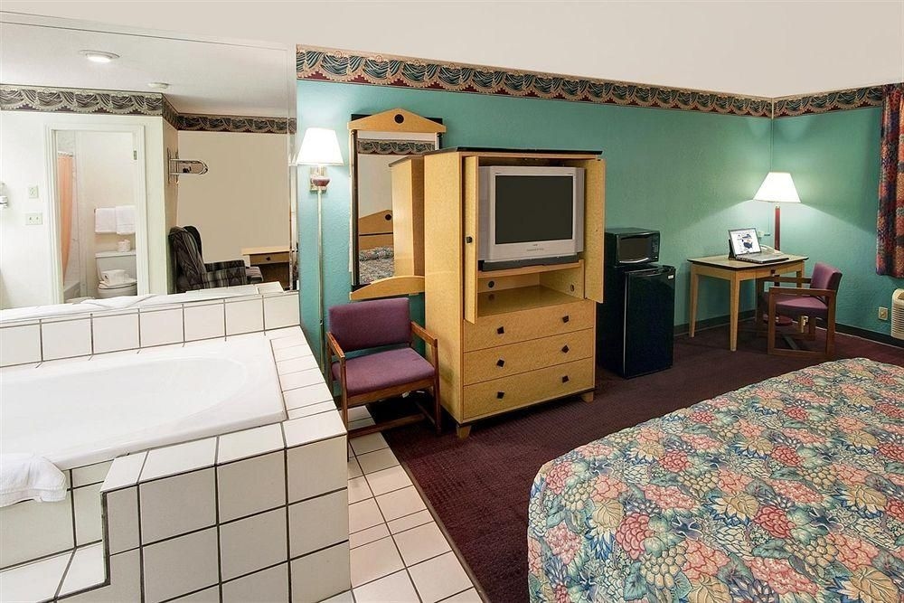 AMERICAS BEST VALUE INN1