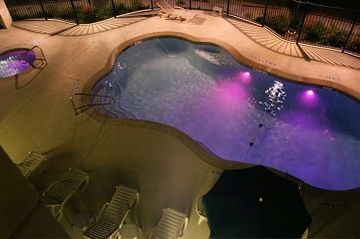 HAMPTON INN - SUITES AUSTIN CE2