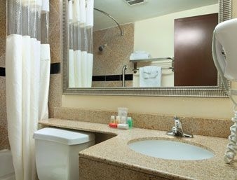 RAMADA BEAUMONT3