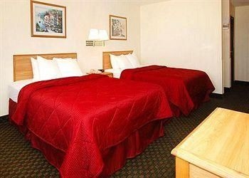 COMFORT INN CEDAR PARK1