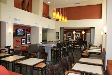 HAMPTON INN - SUITES CONROE -1